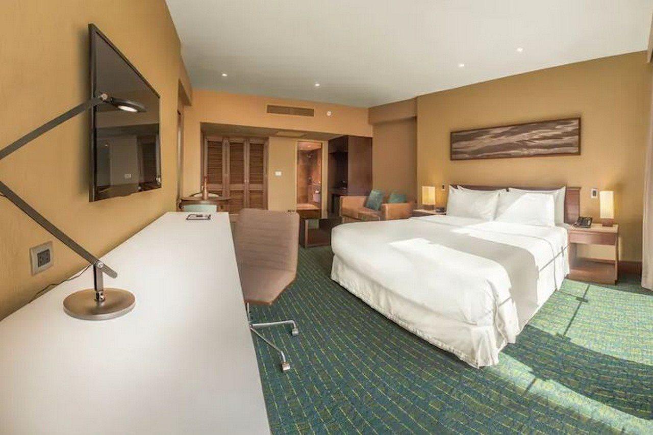 Hotel Doubletree By Hilton Iquitos Extérieur photo