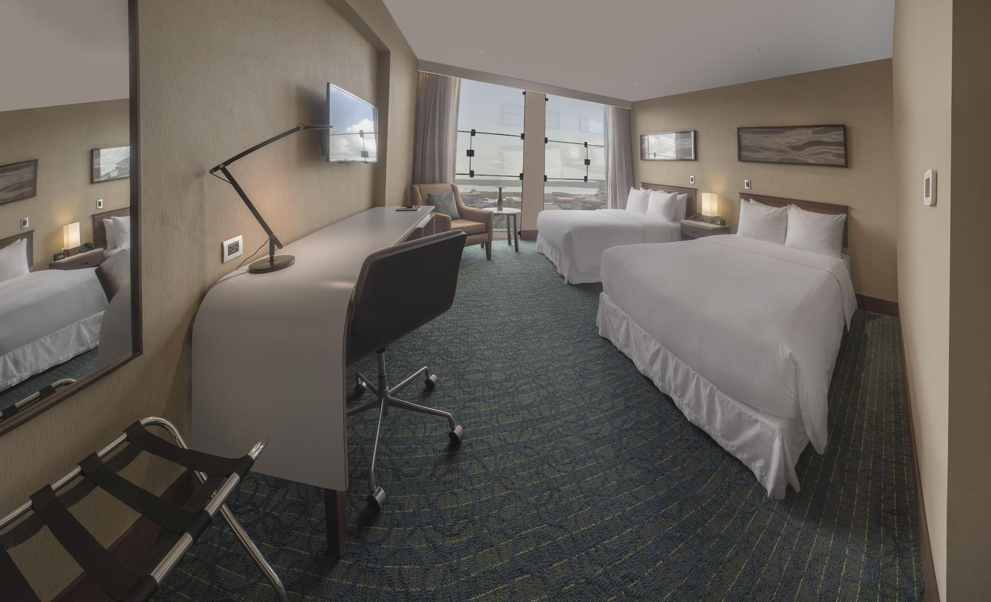 Hotel Doubletree By Hilton Iquitos Extérieur photo