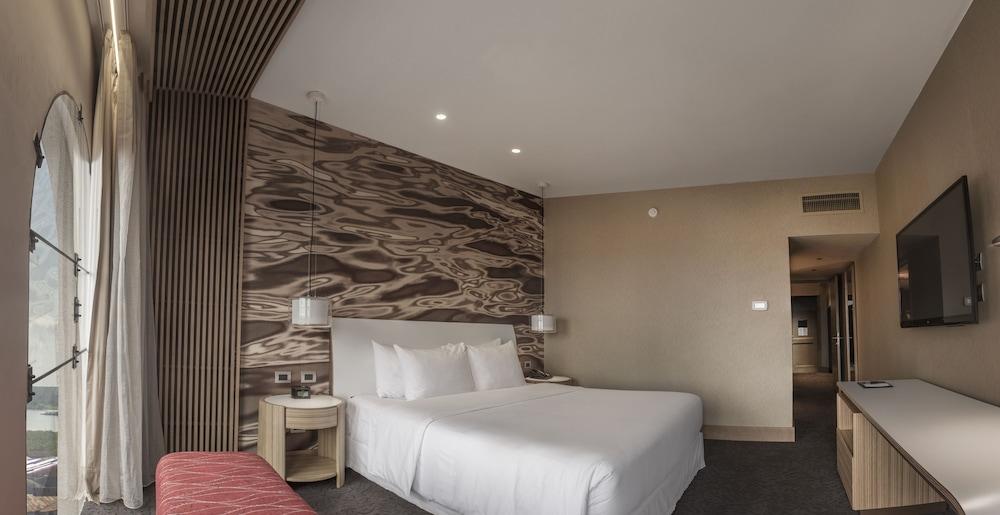 Hotel Doubletree By Hilton Iquitos Extérieur photo