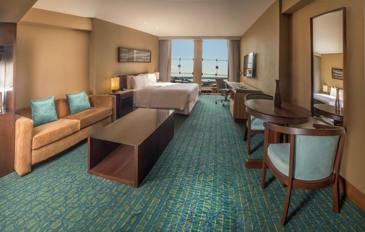 Hotel Doubletree By Hilton Iquitos Extérieur photo