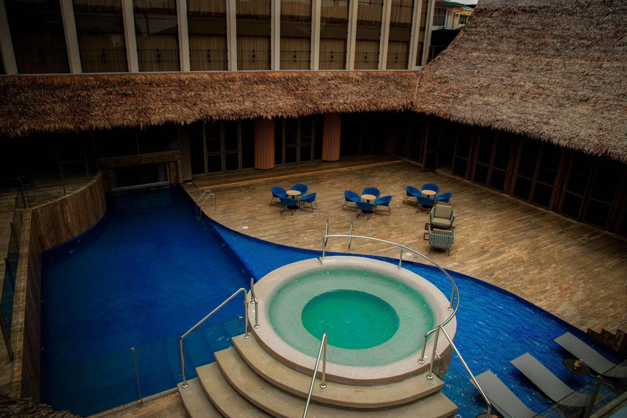 Hotel Doubletree By Hilton Iquitos Extérieur photo