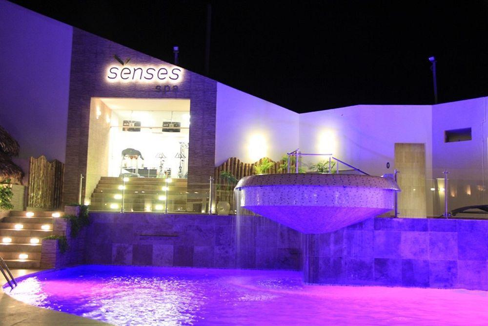 Hotel Doubletree By Hilton Iquitos Extérieur photo